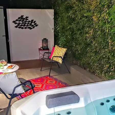 Bed & Breakfast La Blanche 4*