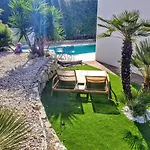 Bed & Breakfast La Blanche Sanary-sur-Mer