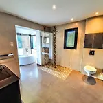 La Blanche Bed and Breakfast