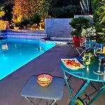 La Blanche Bed and Breakfast
