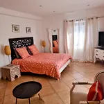 La Blanche Bed & Breakfast