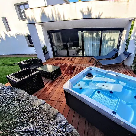 Bed & Breakfast La Blanche 4*