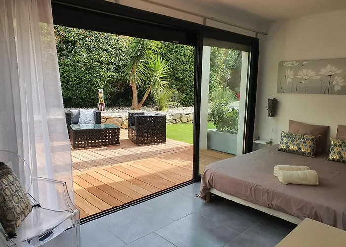 La Blanche 4* ساناري سور مير